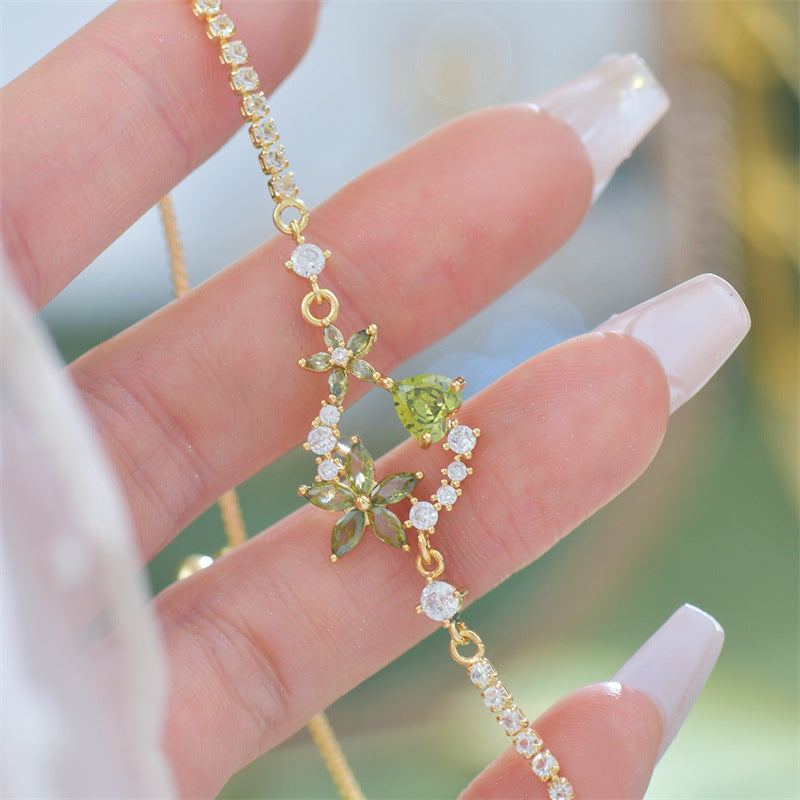 Garden Style Floral Pendant Jewelry Set