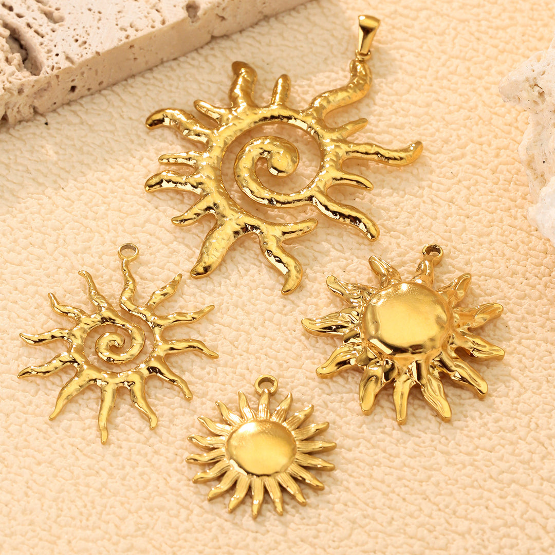 Spiral Sun Pendant Snake Chain Stacked Necklace
