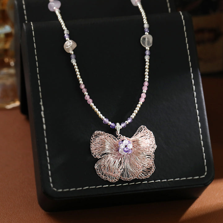Romantic Wire Flower Pendant Necklace