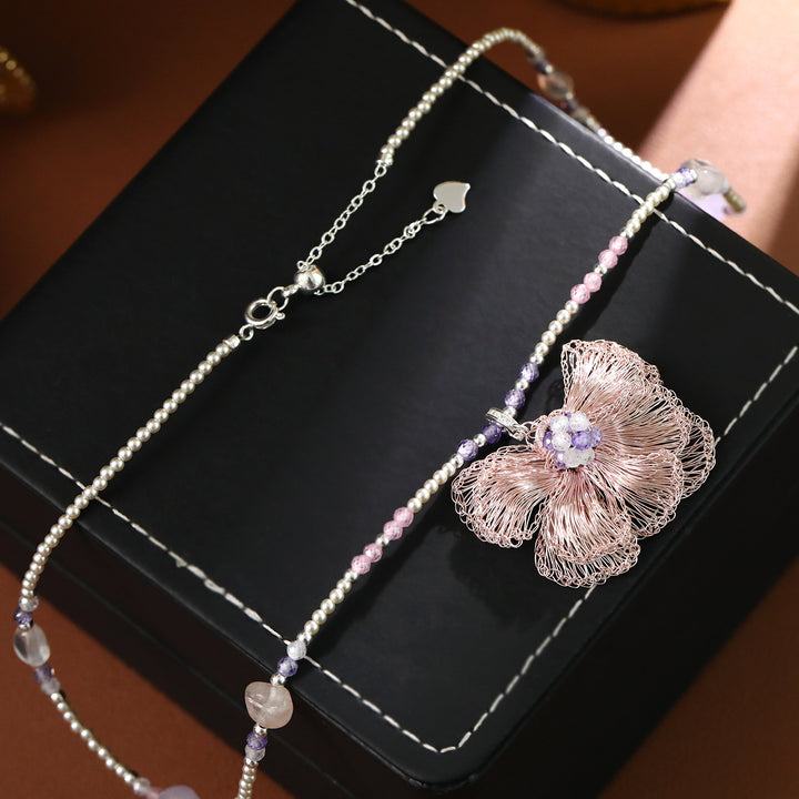 Romantic Wire Flower Pendant Necklace