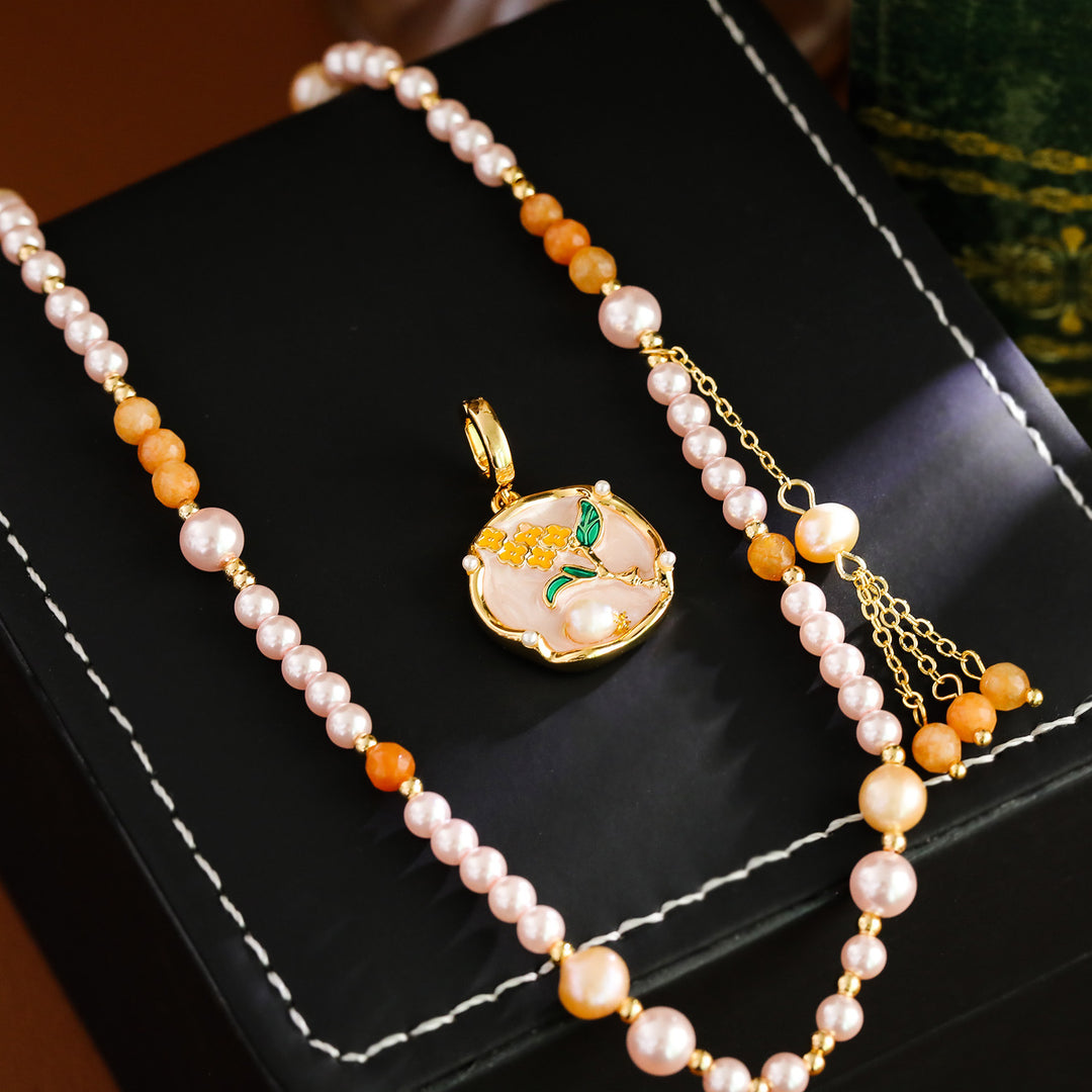 Pearl Floral Pendant Beaded Necklace