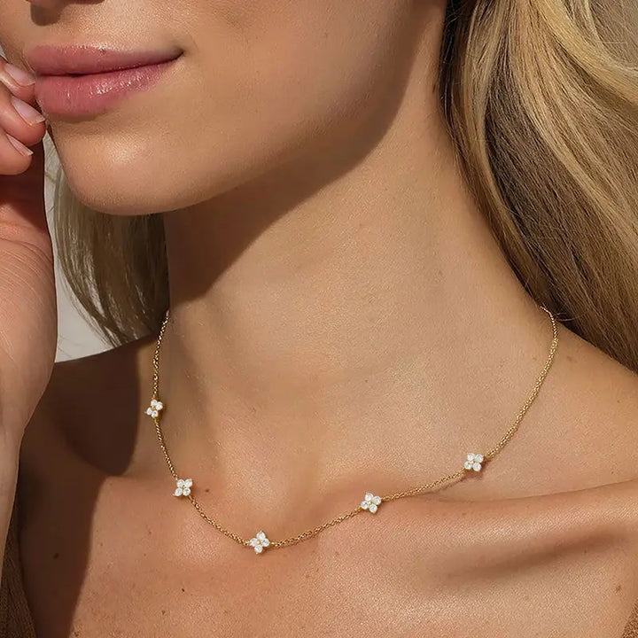 Star Charm Zircon Choker Necklace for Women
