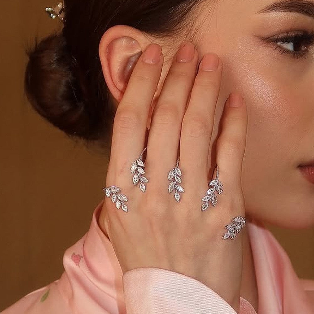 Zircon Leaf Linked Finger Bracelet
