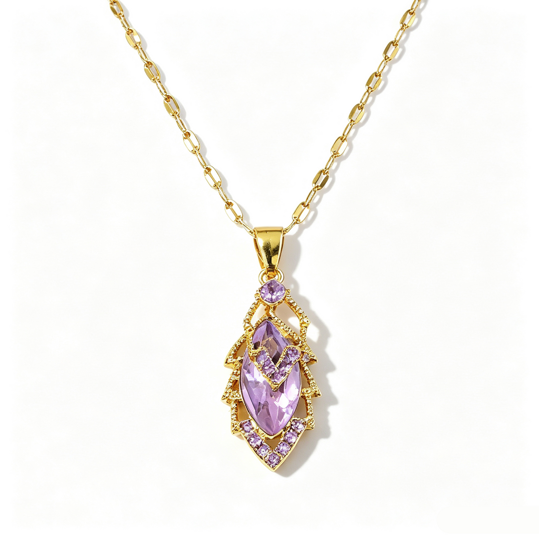 Zircon leaf pendant jewelry