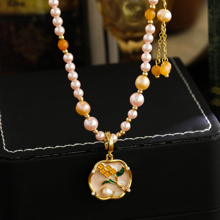 Pearl Floral Pendant Beaded Necklace