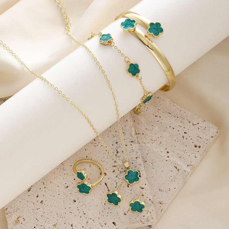 Lucky Five-Leaf Clover Jewelry Set
