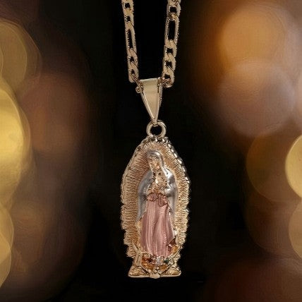 Zirconia Head Pendant Chain Necklace