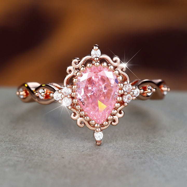 Pink Teardrop Zircon Rose Gold Twist Ring