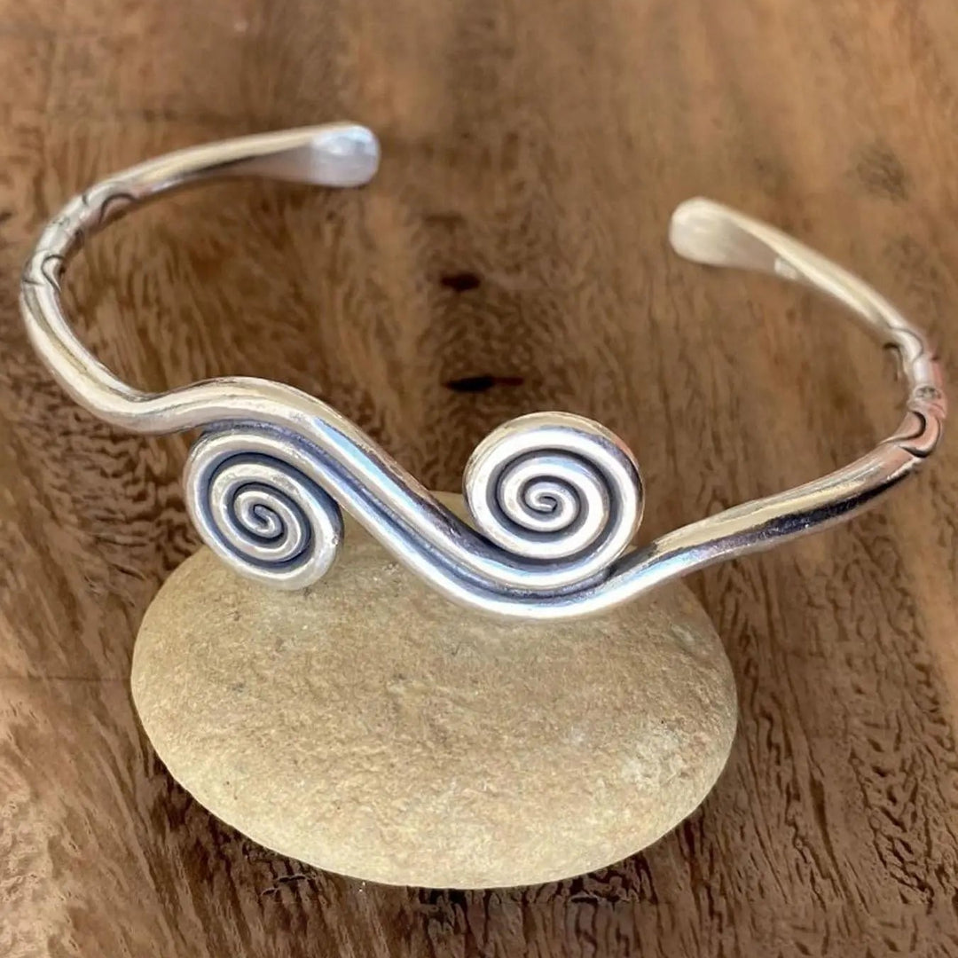 Unisex Spiral Silver Open Bangle
