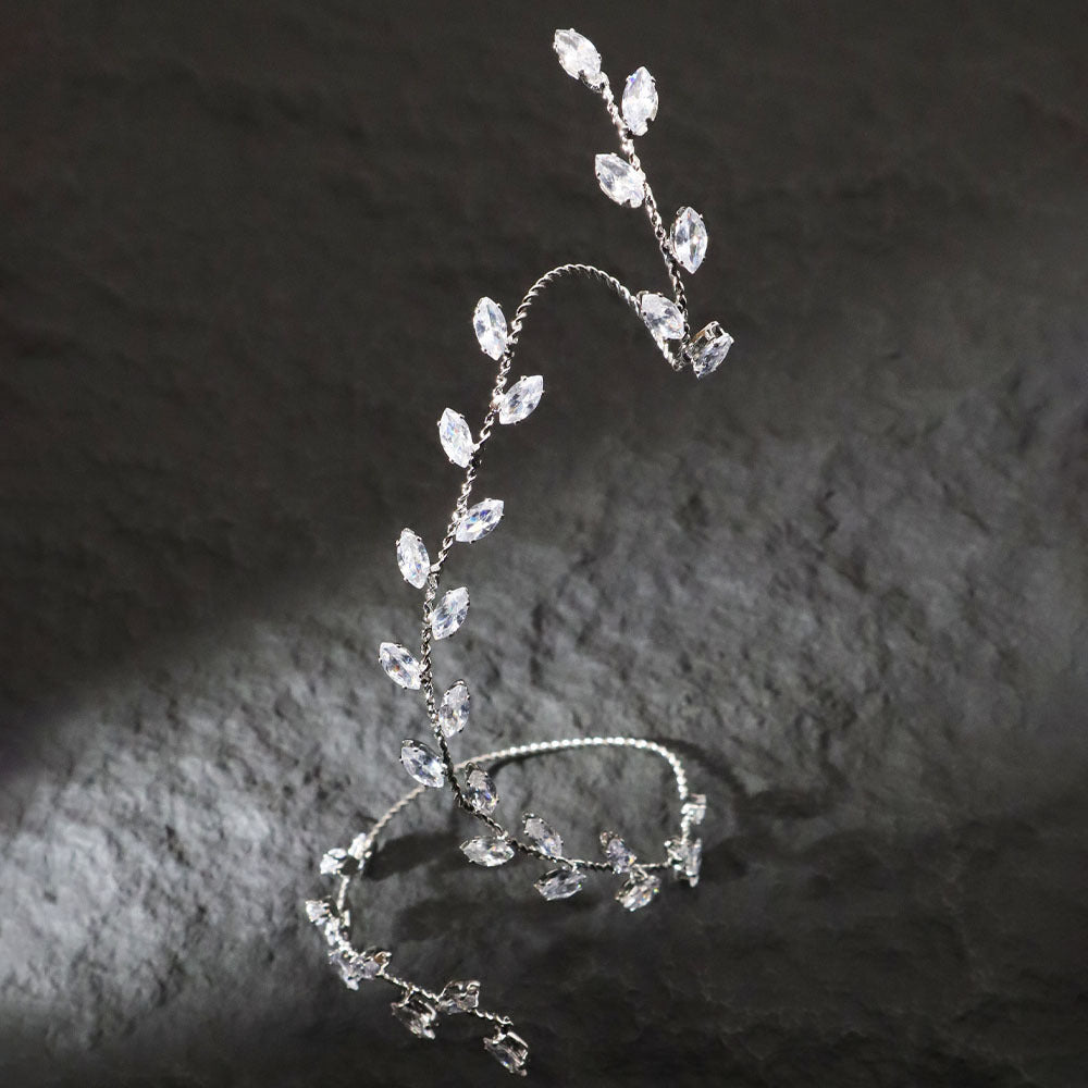 Zircon Leaf Linked Finger Bracelet