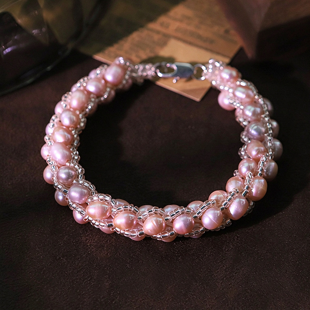 Twisted Freshwater Pearl Beaded Bracelet