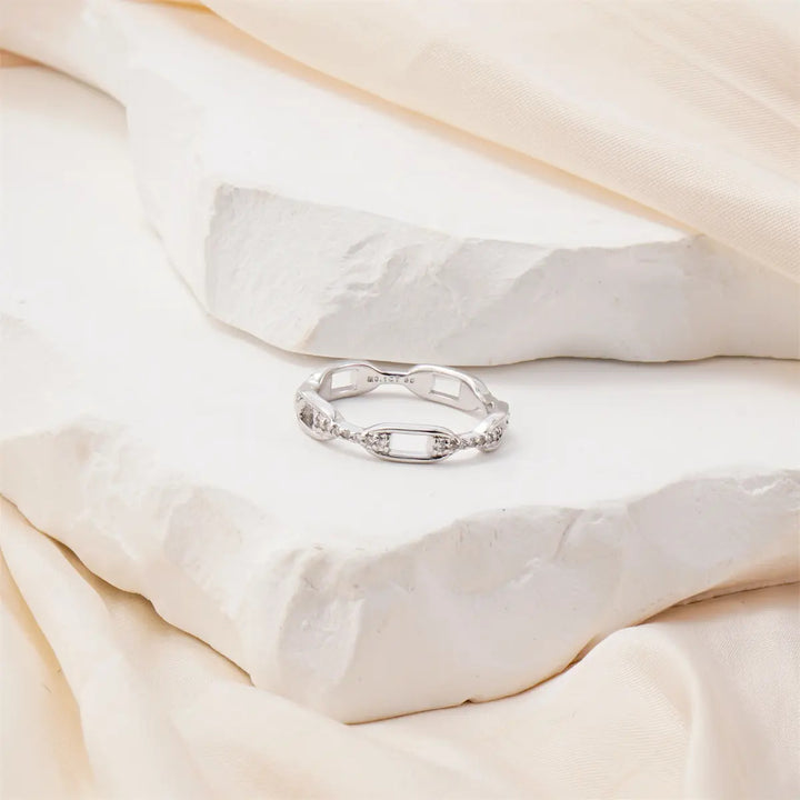 Hollow Chain Link Paved Zircon Unisex Stack Ring