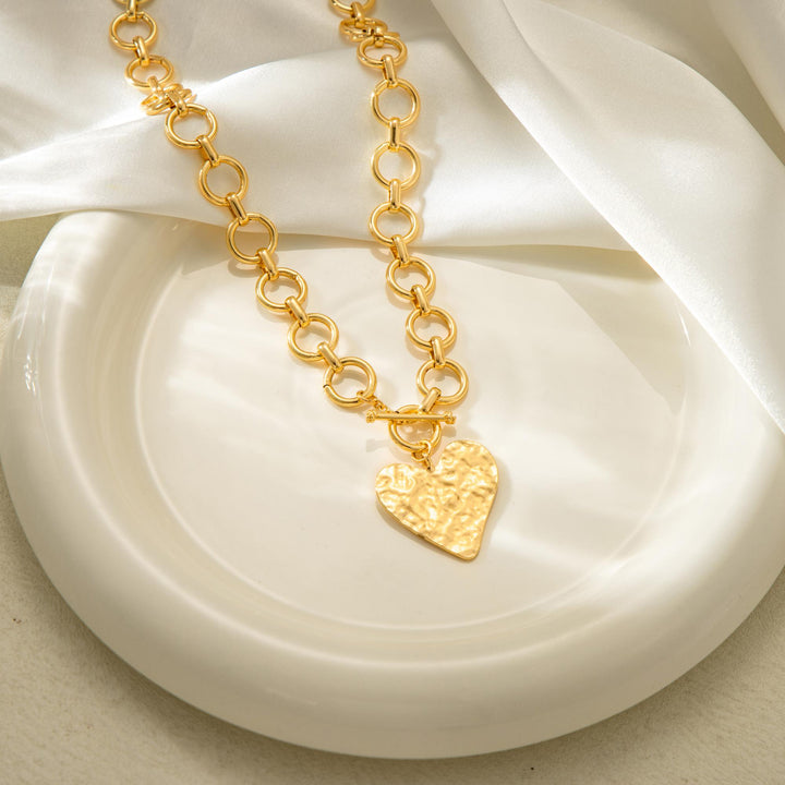 Hammered Heart Pendant T-Chain Necklace
