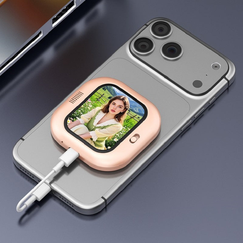 Selfie Screen – Magnetic Rear Camera Selfie Display