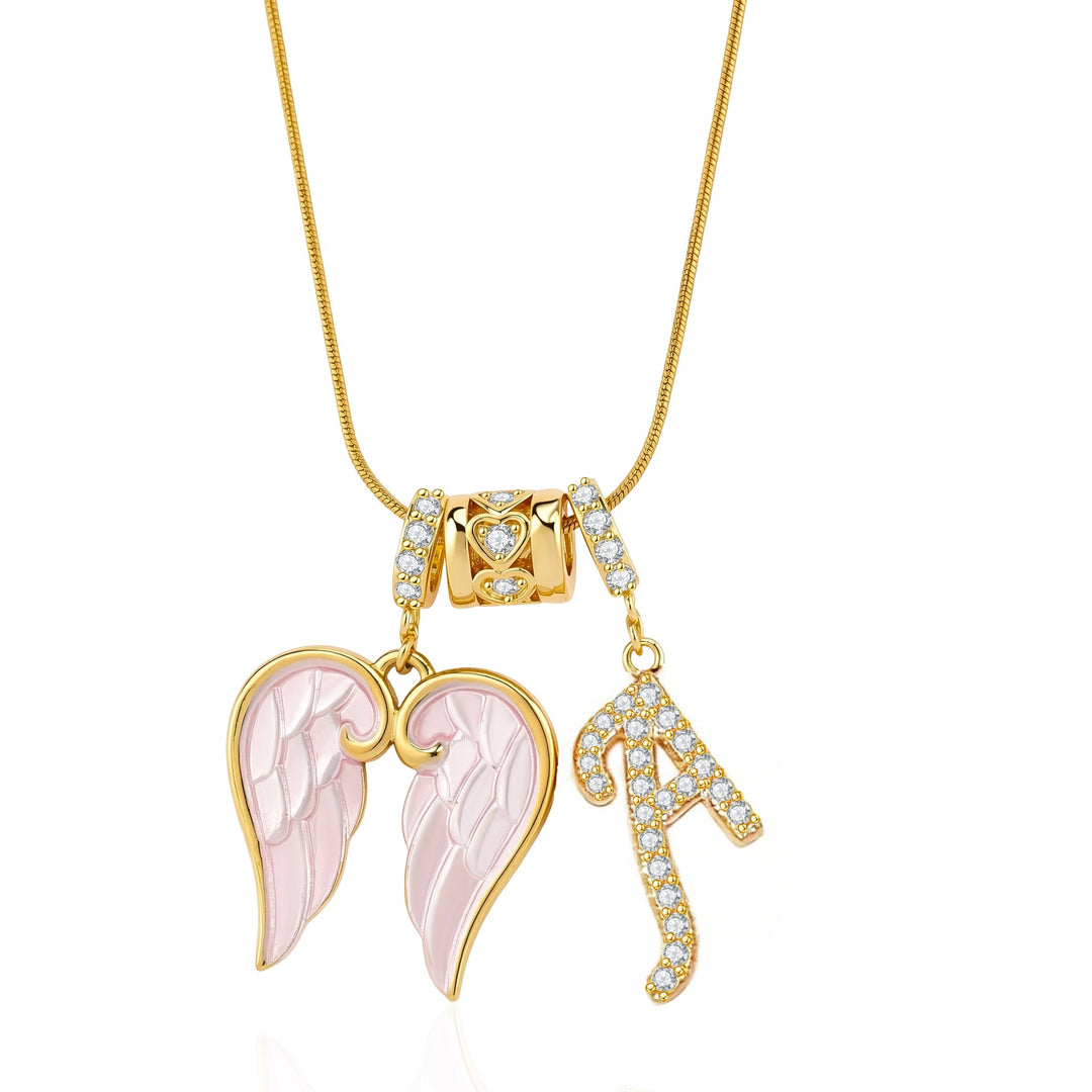 Elegant and Luxurious Gold Pendant Necklace