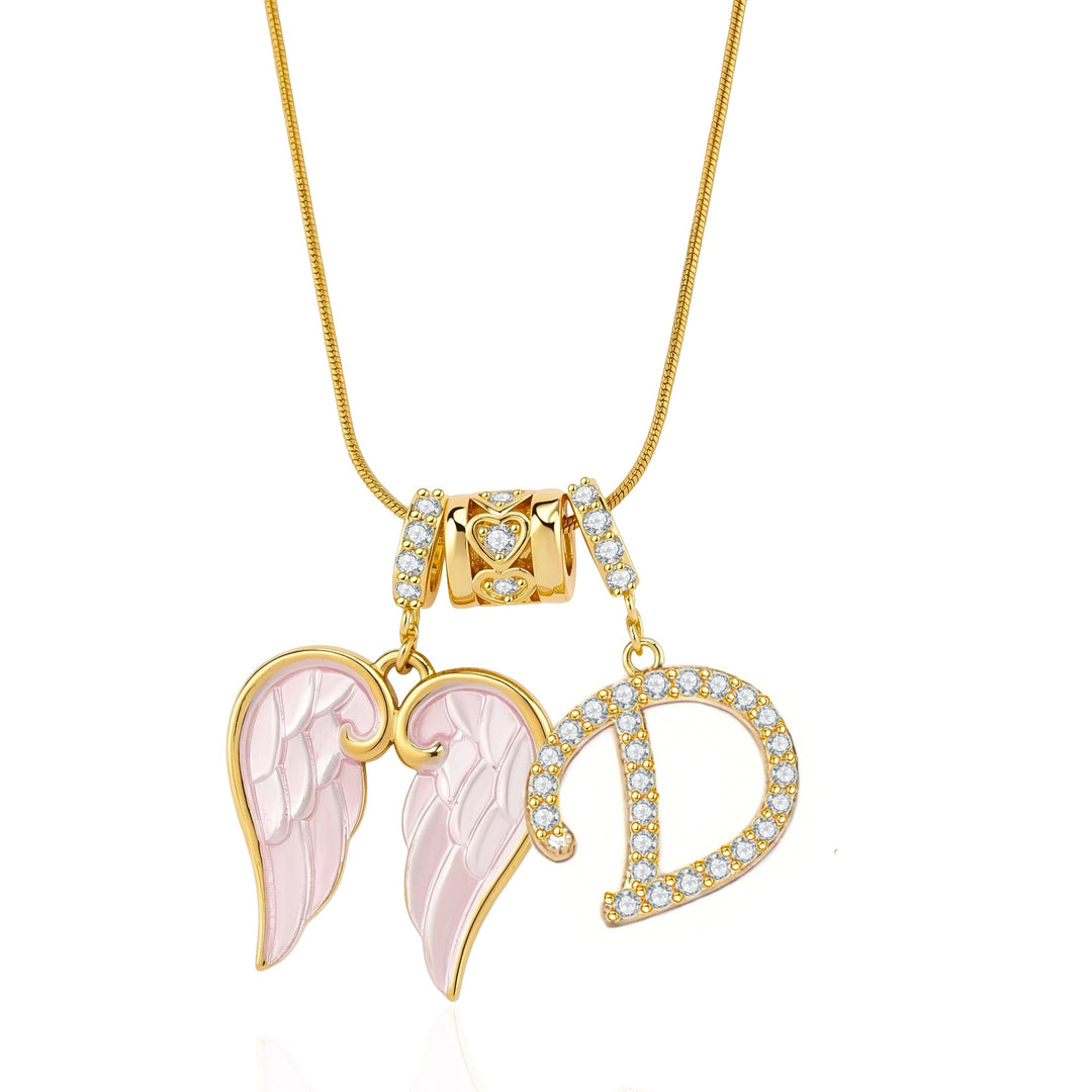 Elegant and Luxurious Gold Pendant Necklace