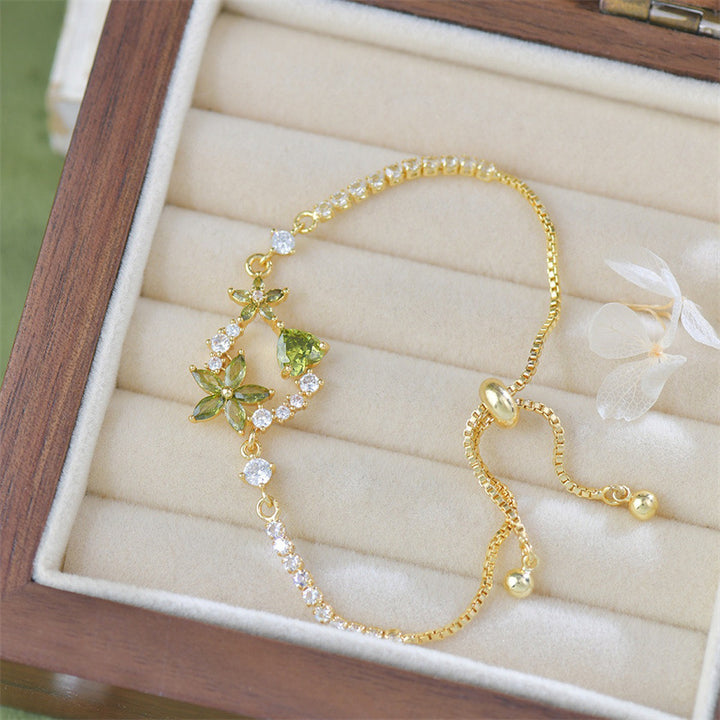 Garden Style Floral Pendant Jewelry Set