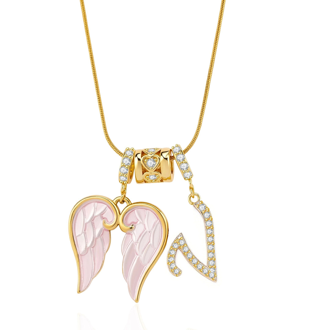 Elegant and Luxurious Gold Pendant Necklace