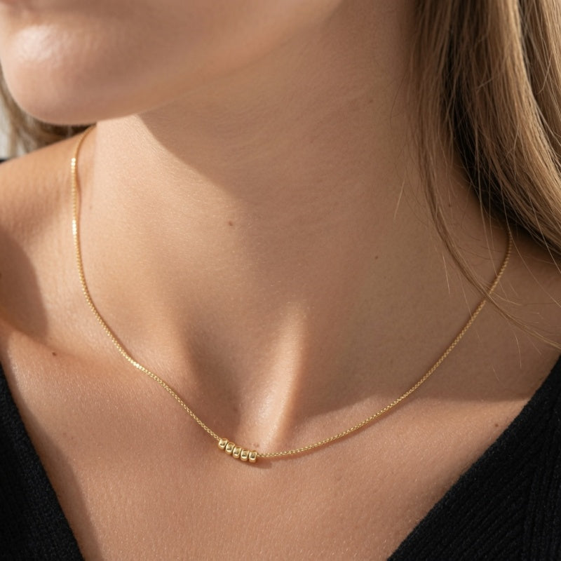 Dainty Bead Necklace Daily Wear